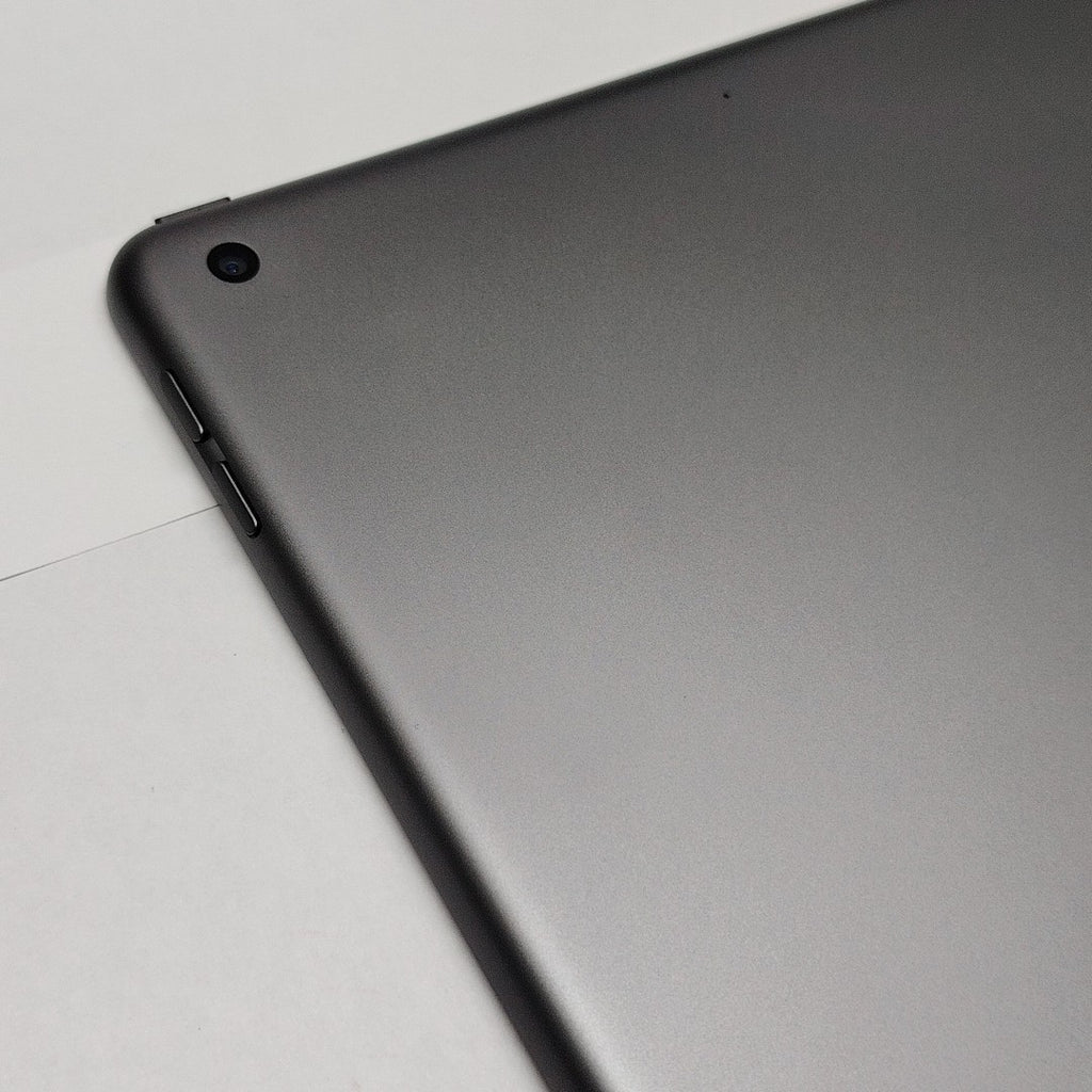 TABLETA APPLE IPAD 9 A2602 64 GB 3 GB RAM (SEMINUEVO)