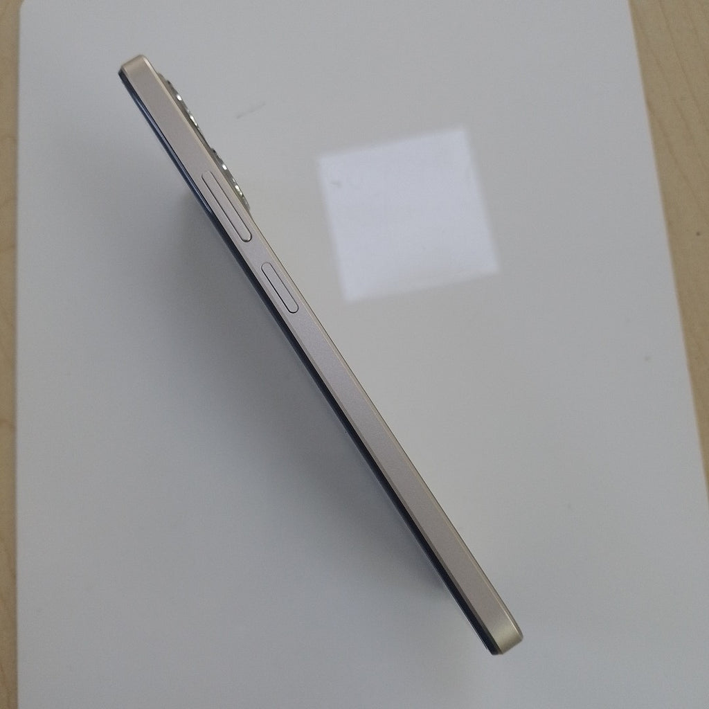 CELULAR REALME NOTE 70 RMX5313 (2025) 128 GB 4 GB RAM (SEMINUEVO)