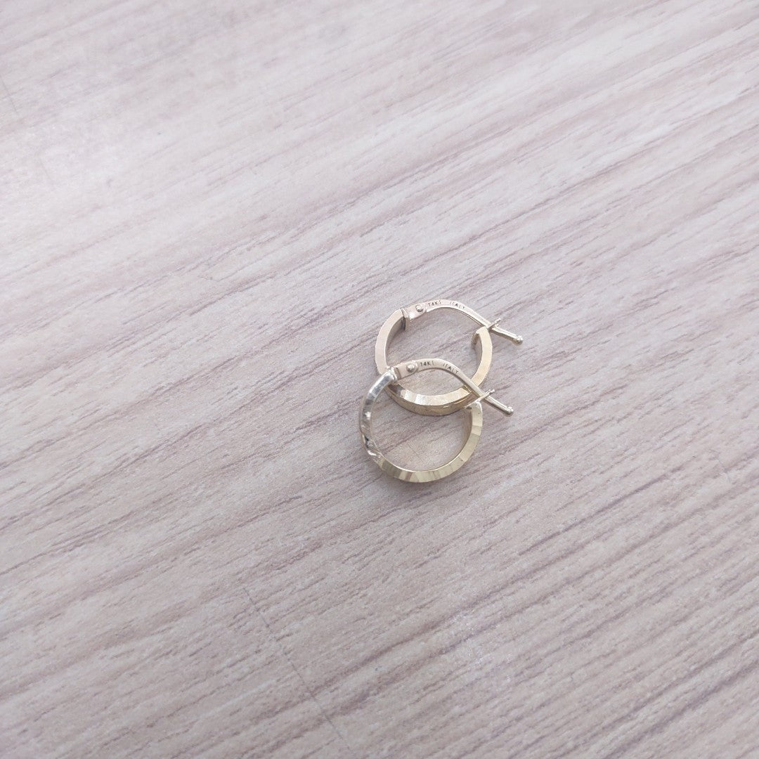 ARRACADAS PAR ORO 14 K 2.8 GRMS (SEMINUEVO)