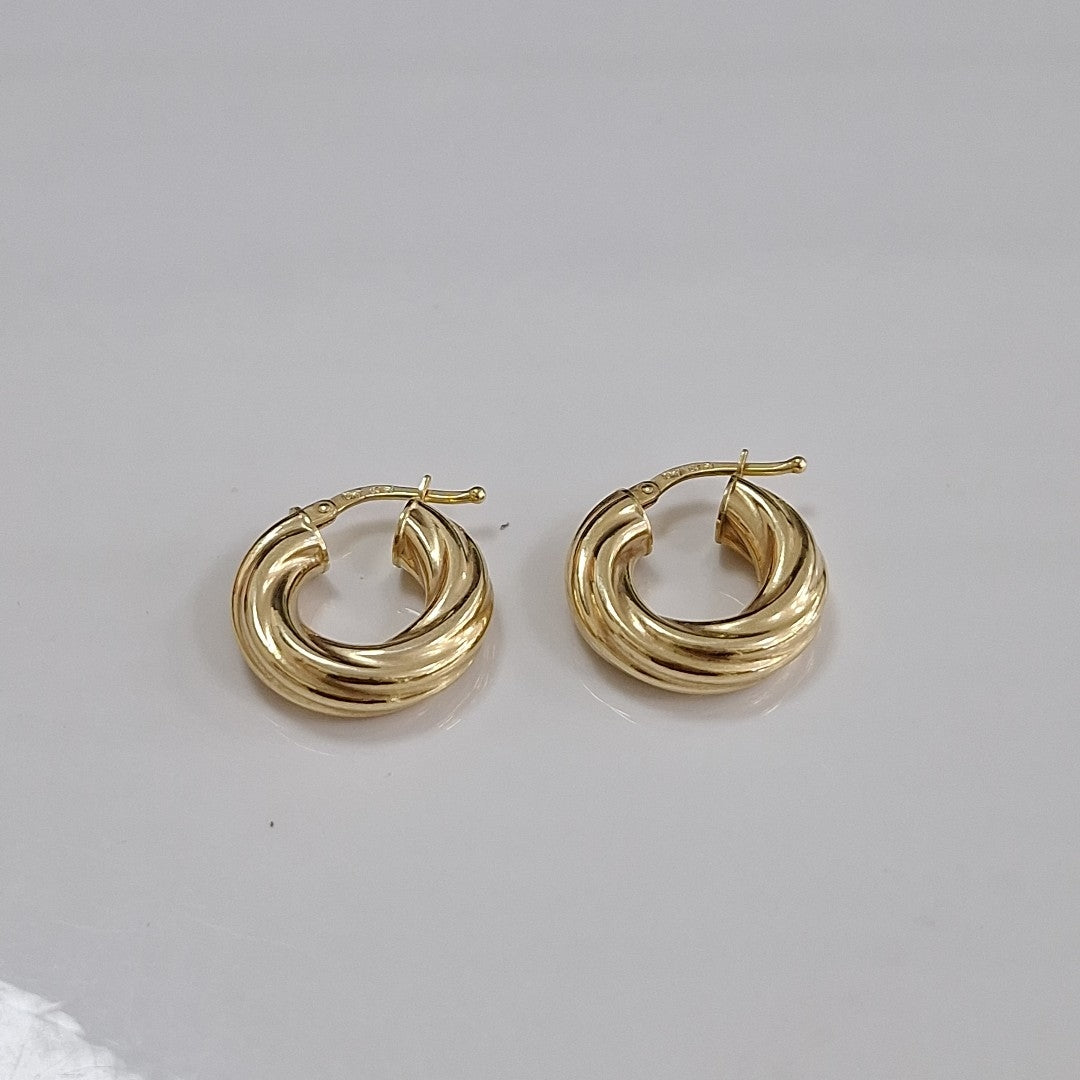 ARRACADAS PAR ORO 10 K 2.2 GRMS (SEMINUEVO)