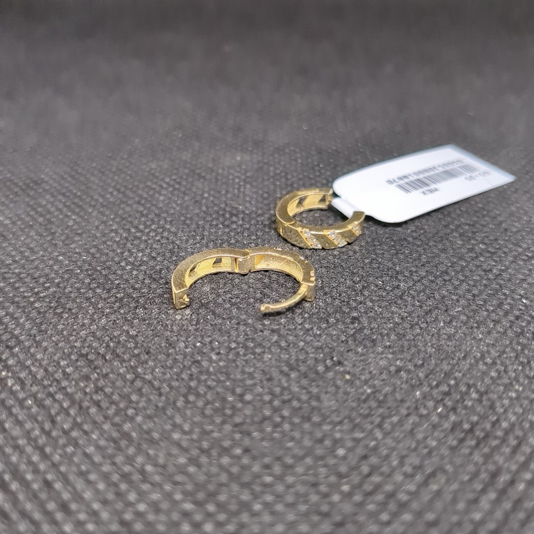 ARETES HUGGIES CON CIRCONIAS 14K 2.3 GR (NUEVO)