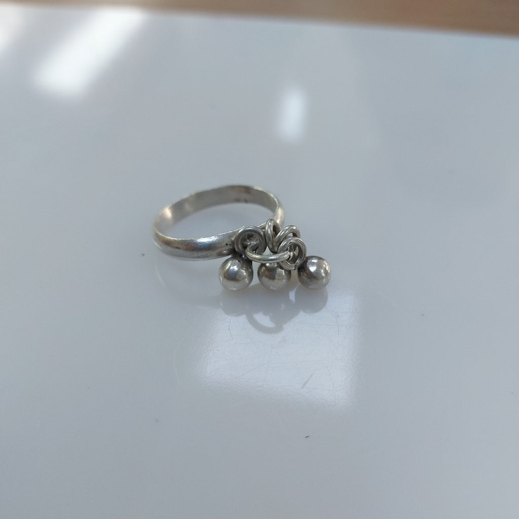 ANILLITO PLATA 7 GRMS (SEMINUEVO)