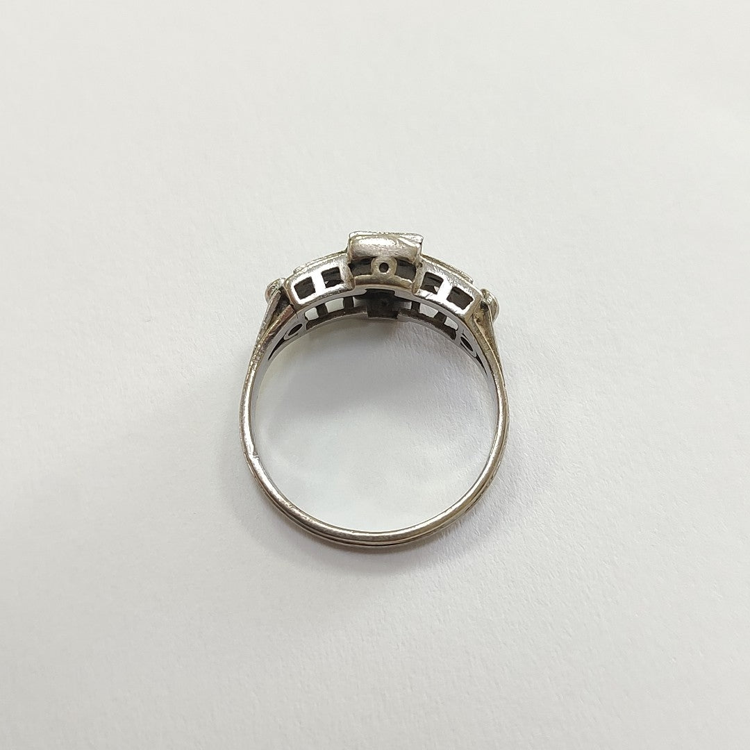 ANILLITO ORO BLANCO 14 K 4.2 GRMS (SEMINUEVO)