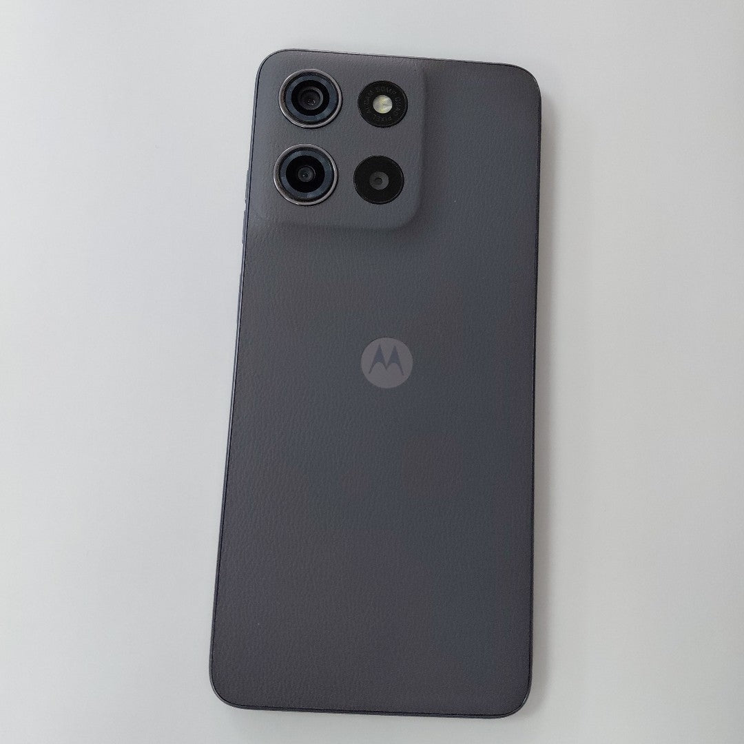 CELULAR MOTOROLA MOTO G15 XT2521-2 (2025) 256 GB 4 GB RAM (SEMINUEVO)