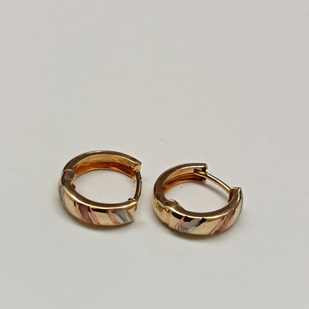 ARRACADAS PAR ORO 8 K 0.9 GRMS (SEMINUEVO)
