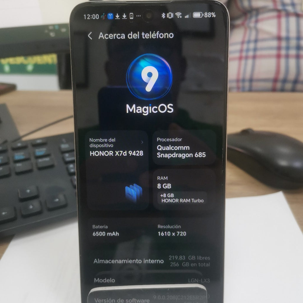 CELULAR HONOR X7D LGN-NX3 (2025) 256 GB 8 GB RAM (SEMINUEVO)