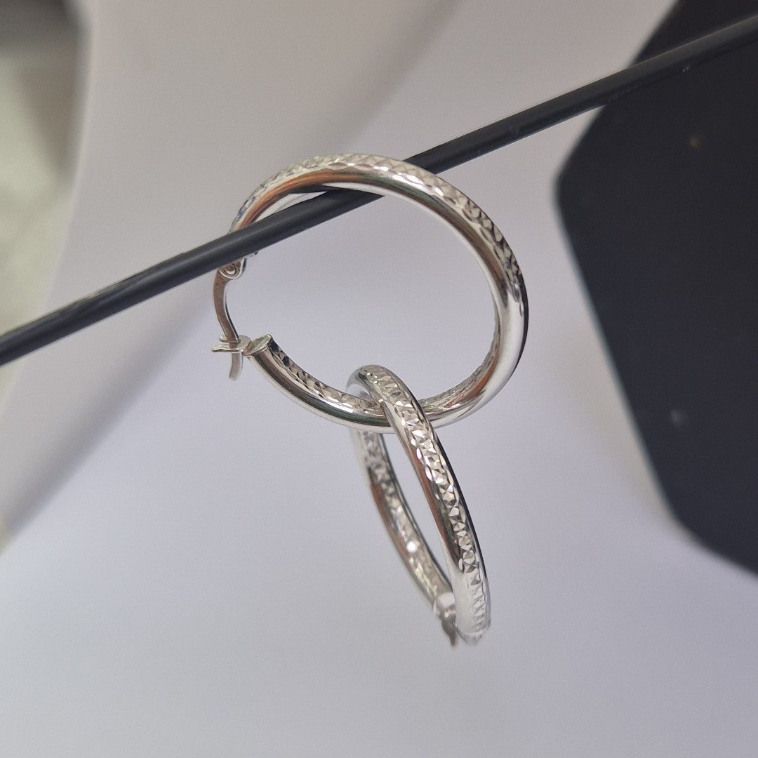 ARRACADAS PAR ORO, ORO BLANCO 14 K 2.1 GRMS (SEMINUEVO)