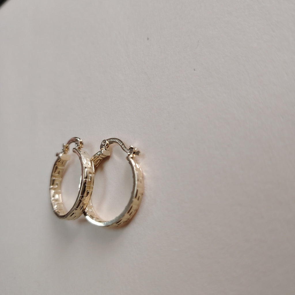 ARETES TEJIDO ARRACADAS TIPO GRECAS 14K 2 GR (NUEVO)