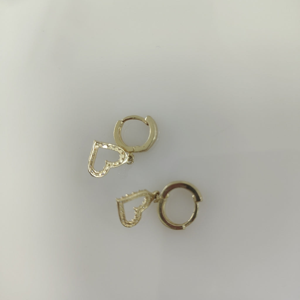 ARETES FIG CORAZON C CIRCONIAS 10K 1.9 GR (NUEVO)