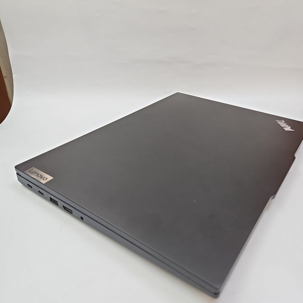 LAPTOP LENOVO THINKPAD E16 GEN 1 (2024) 256 GB SSD 16 GB RAM (SEMINUEVO)