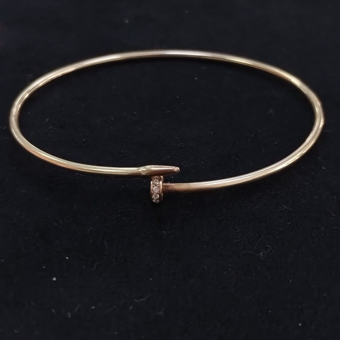 PULSERA RIGIDA ORO 10 K 2.5 GRMS (SEMINUEVO)
