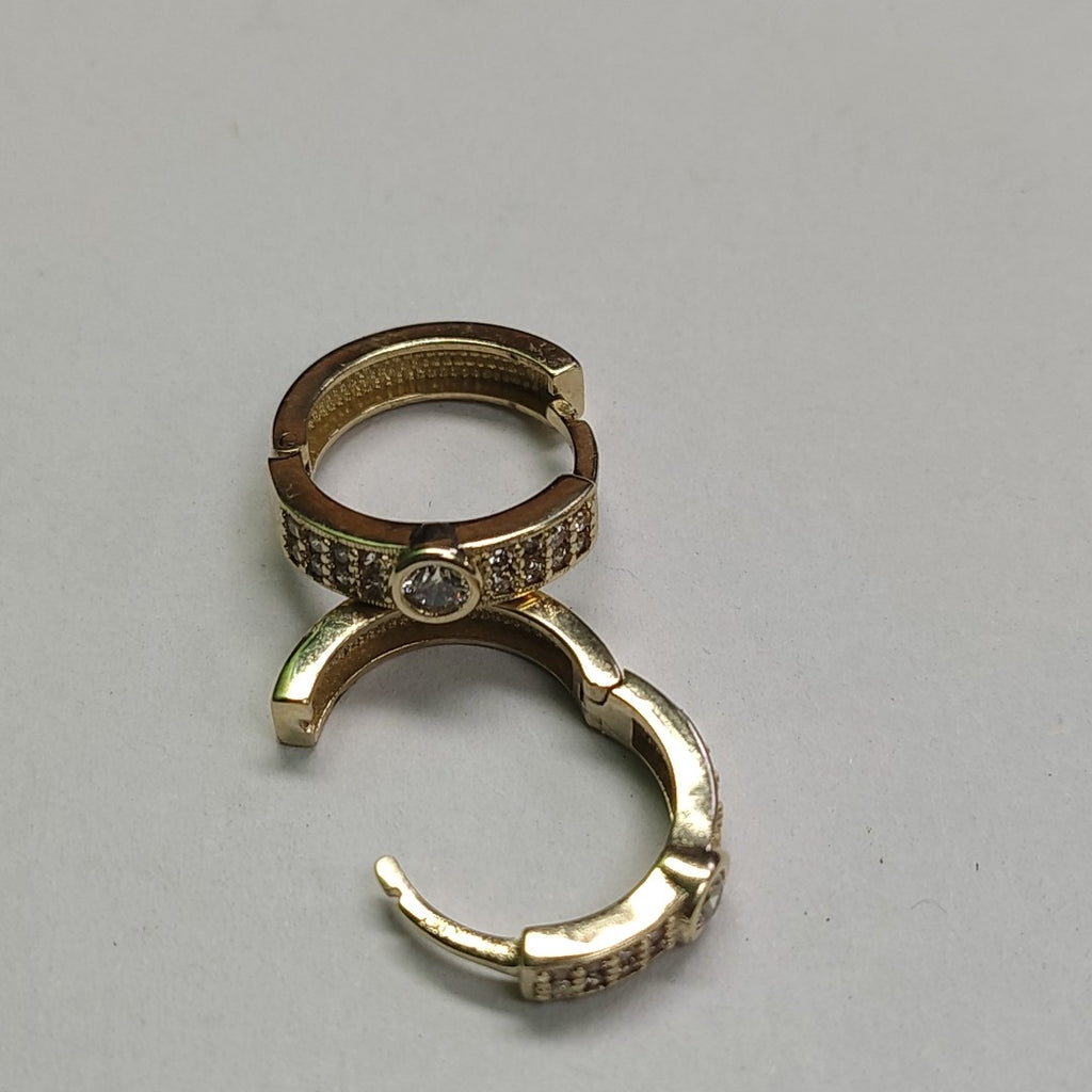 ARETES ARRACADAS C CIRCONIAS 10K 2.7 GR (NUEVO)