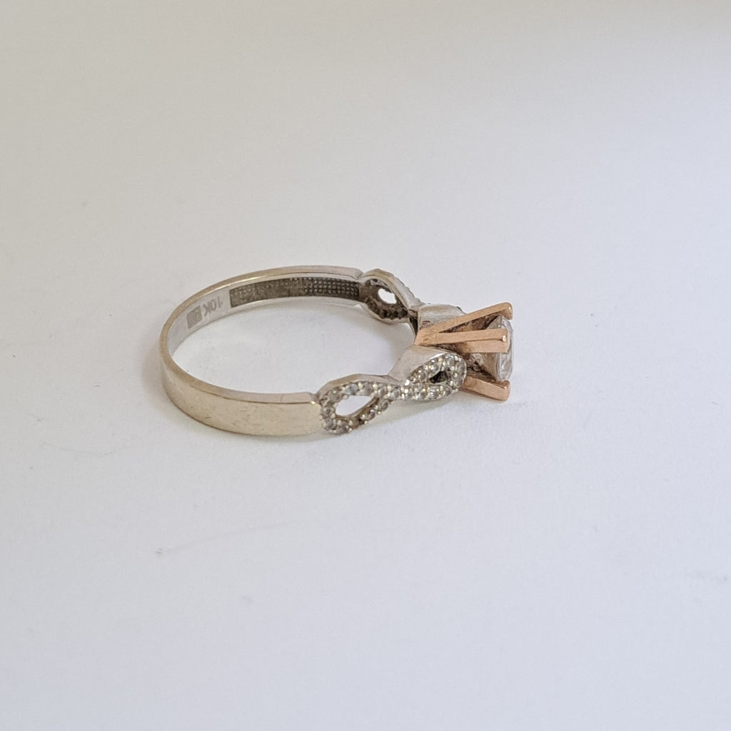ANILLITO ORO BLANCO 10 K 2,60 GRMS (SEMINUEVO)