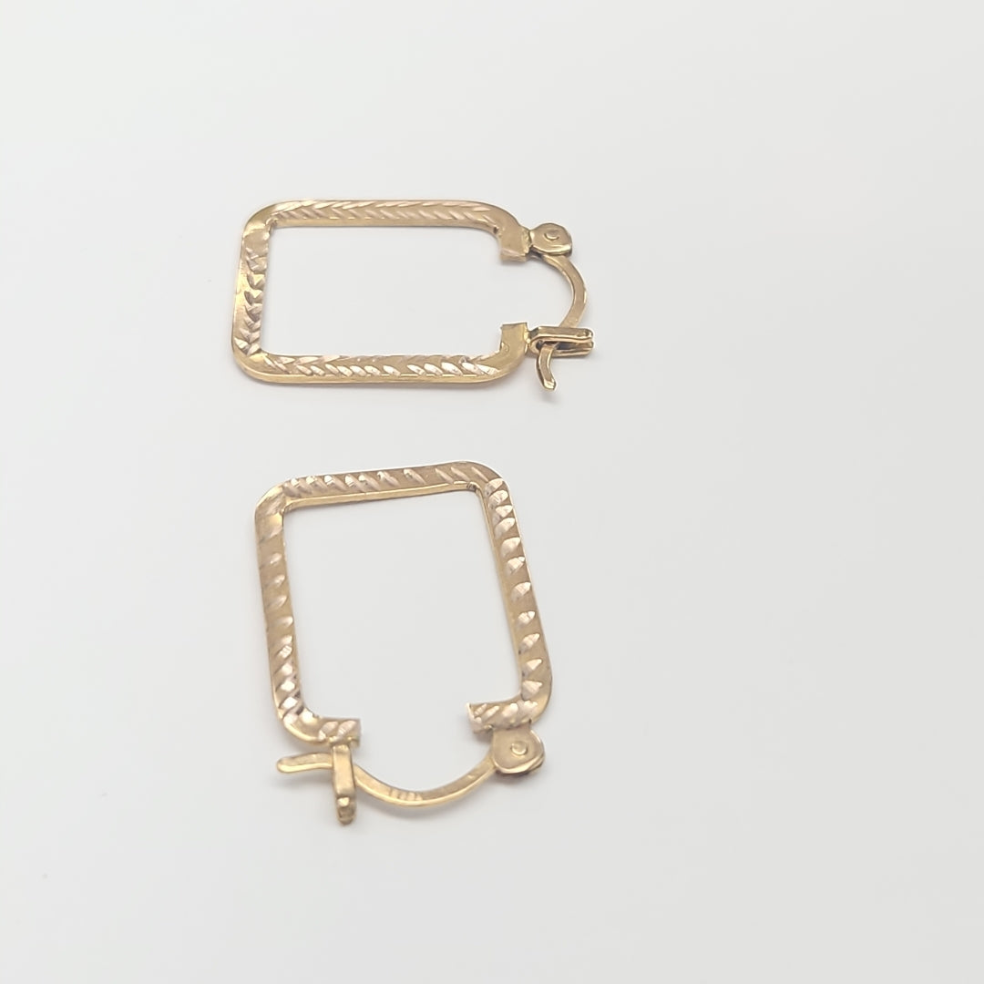 ARETES PAR ORO 8 K 3,00 GRMS (SEMINUEVO)