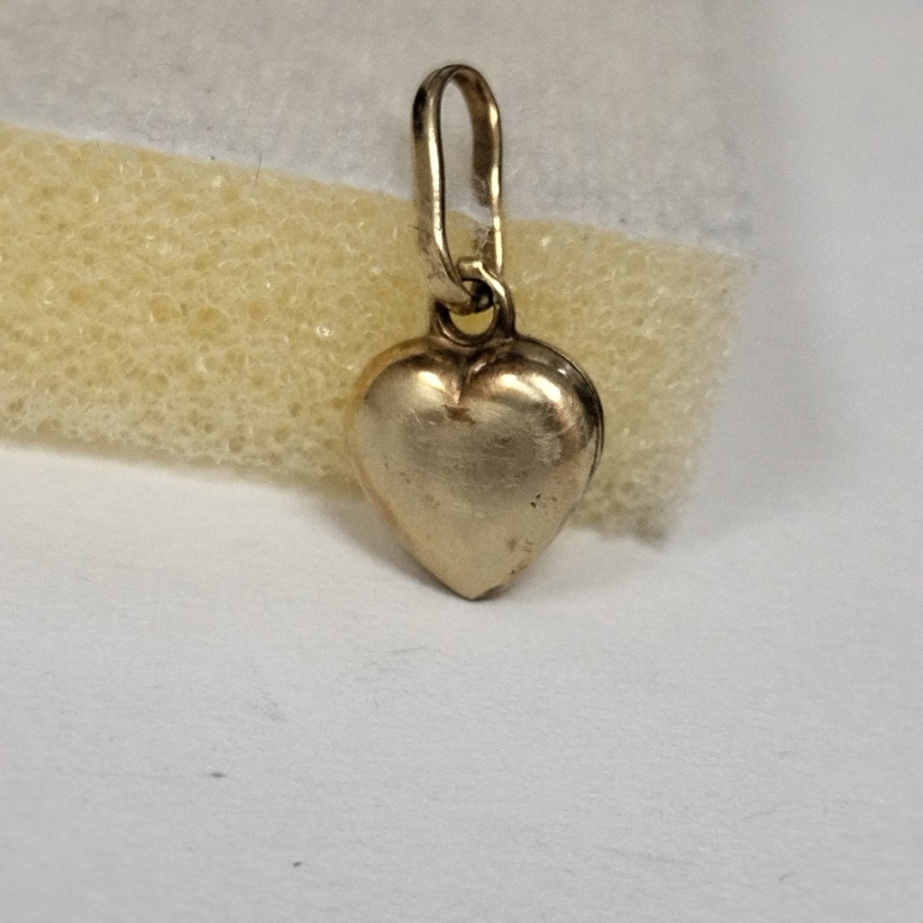 DIJE ORO 14 K 0.6 GRMS (SEMINUEVO)