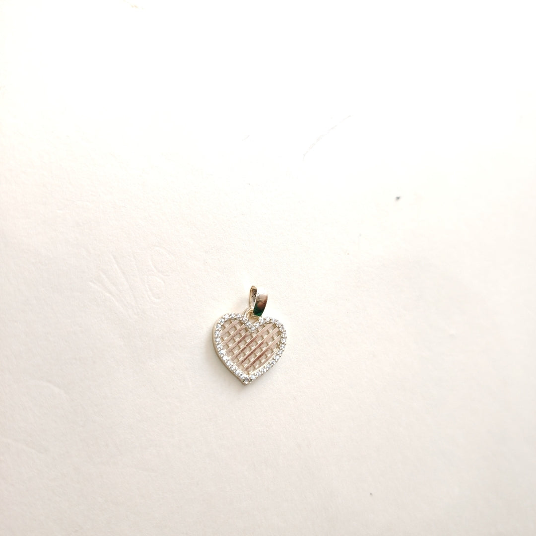 DIJE TEJIDO CORAZON CON CERCO DE CIRCONIAS 14K 1.2 GR (NUEVO)