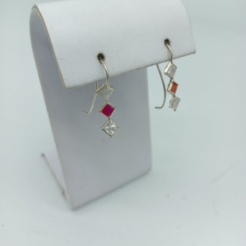 ARETES PAR PLATA 1,40 GRMS (SEMINUEVO)