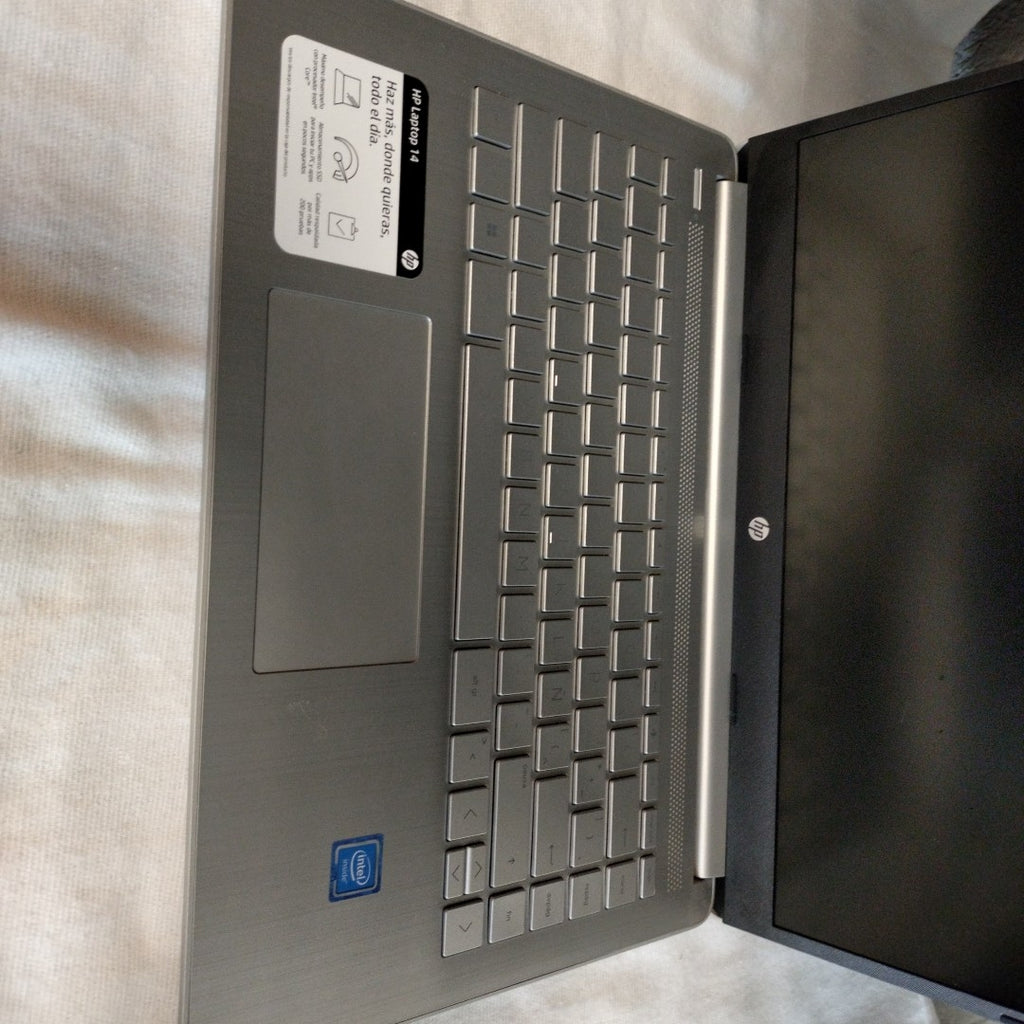 LAPTOP HP 14-DQ0530LA(2024) 256 GB SSD 8 GB RAM (SEMINUEVO)