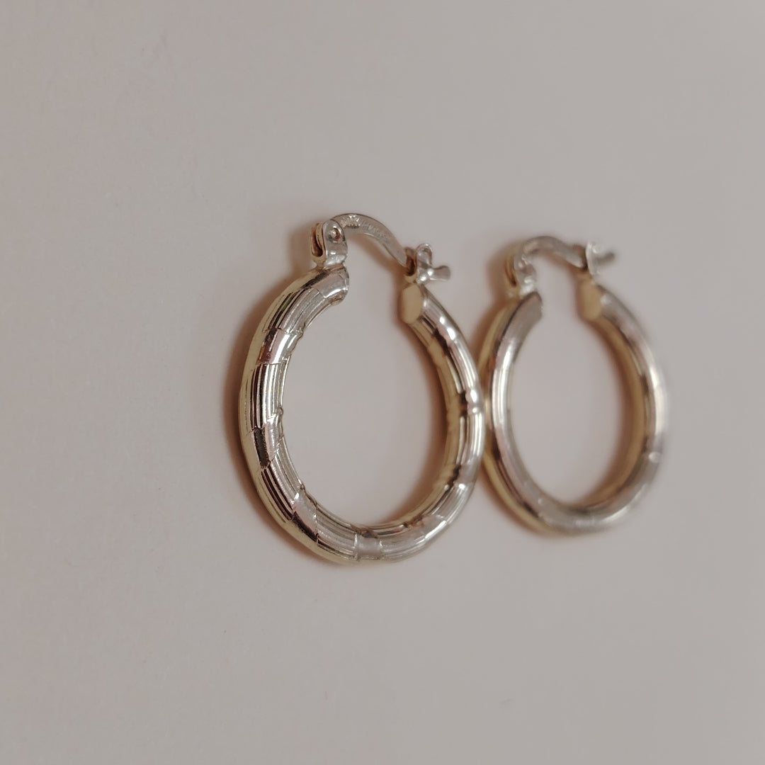 ARETES ARRACADAS 14K 2.8 GR (NUEVO)