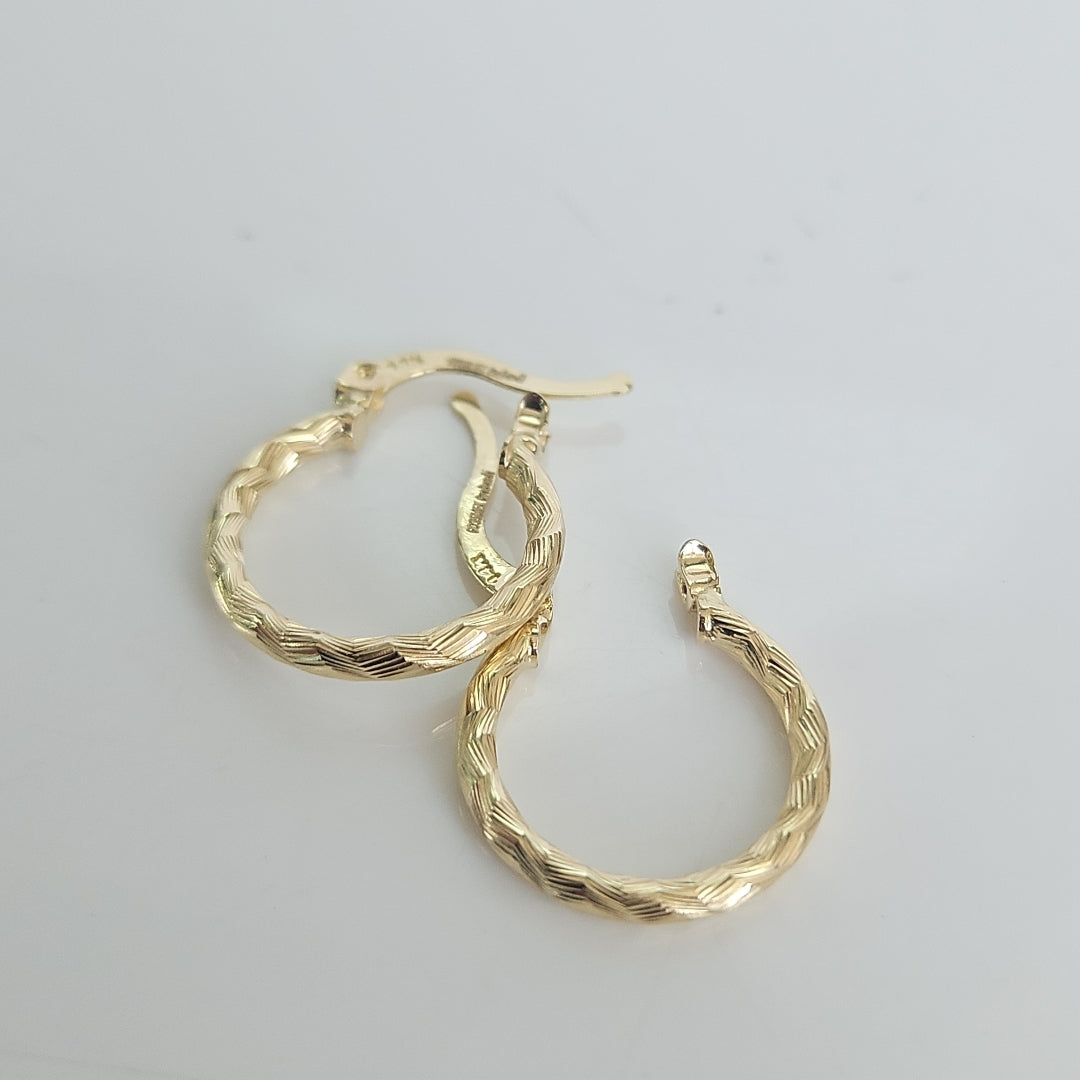 ARETES ARRACADAS TRENZADAS 14K 18 1.6 GR (NUEVO)