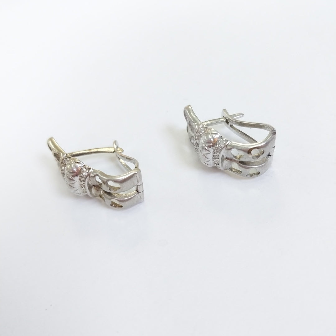 ARETES PAR ORO BLANCO 14 K 4,70 GRMS (SEMINUEVO)