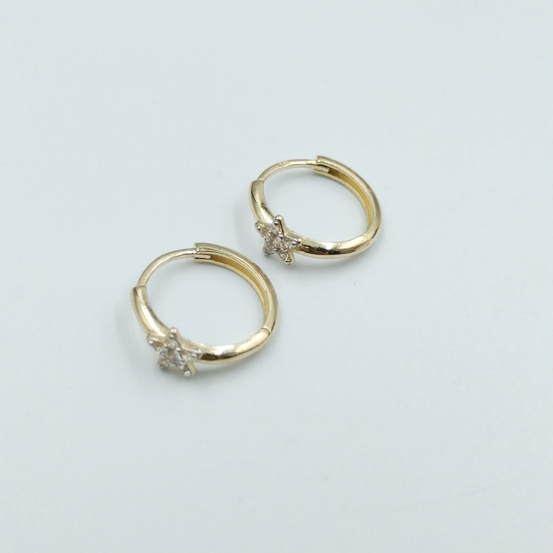 ARETES ARRACADAS FIG ESTRELLA CIRCONIAS 10K 1.6 GR (NUEVO)
