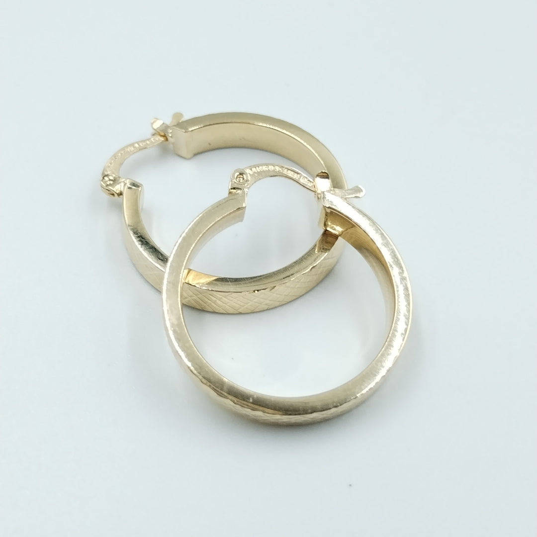 ARETES TEJIDO ARRACADAS FACETADAS 14K 2.8 GR (NUEVO)