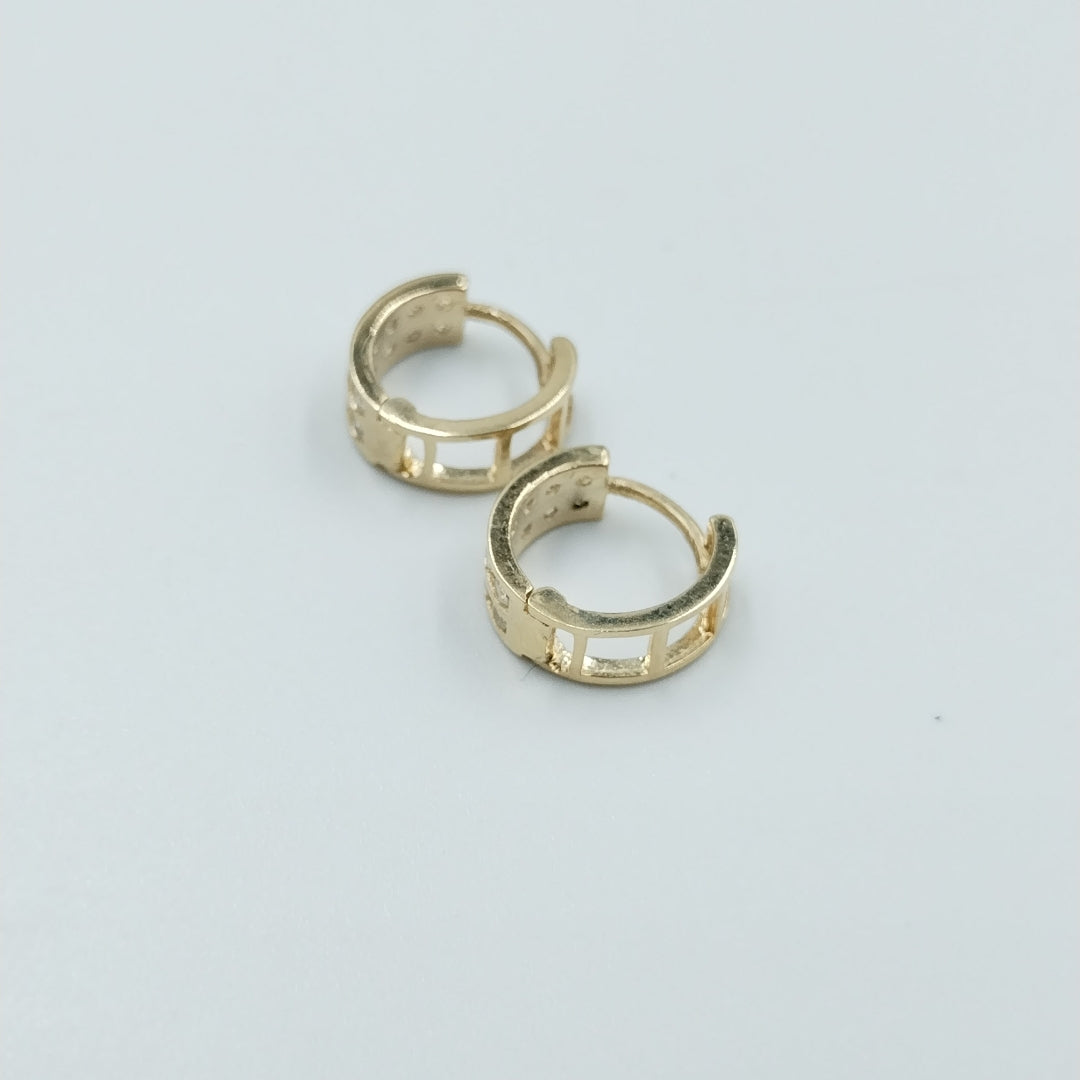 ARETES HUGGIES C CIRCONIAS 14K 1.7 GR (NUEVO)