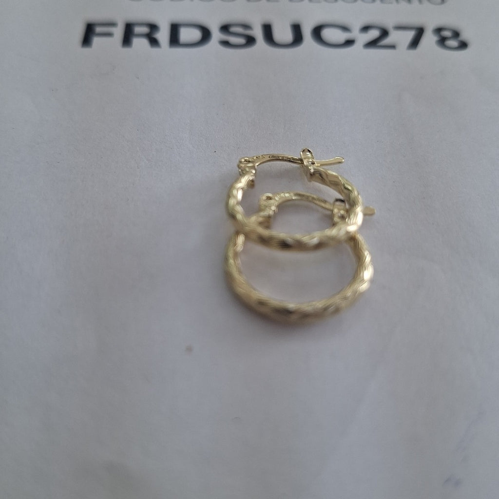 ARETES ARRACADAS TRENZADAS 14K 18 1.6 GR (NUEVO)