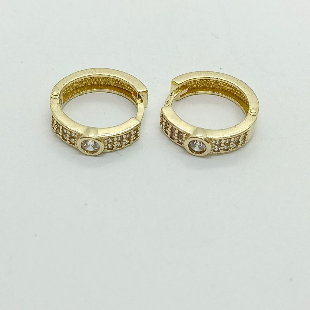ARETES ARRACADAS C CIRCONIAS 10K 2.6 GR (NUEVO)