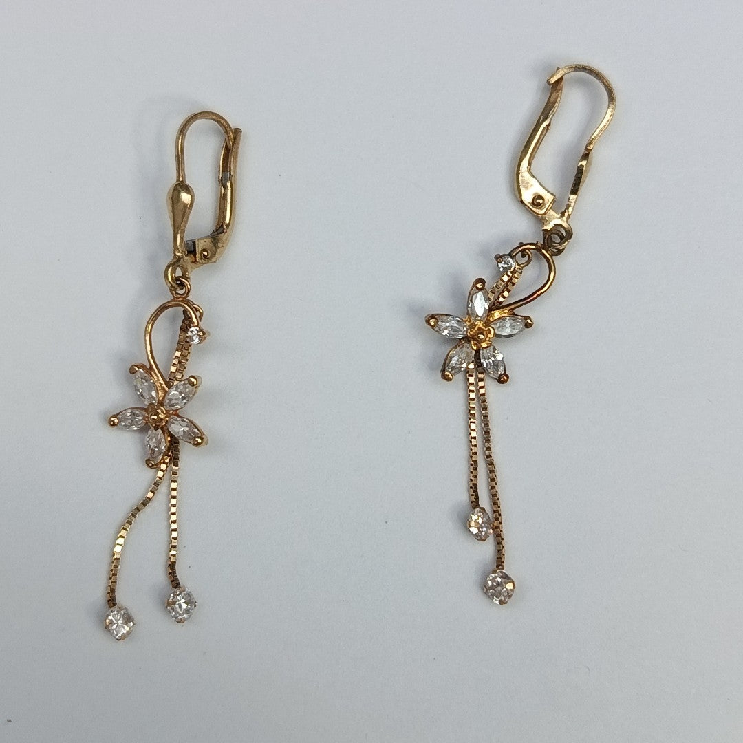 ARETES PAR ORO 14 K 2.7 GRMS (SEMINUEVO)