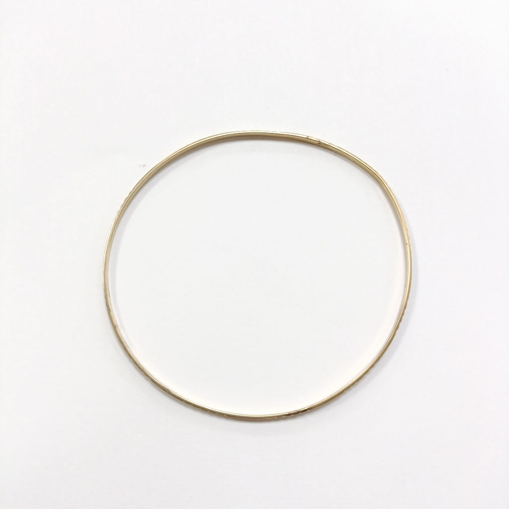 PULSERA RIGIDA ORO 10 K 2.7 GRMS (SEMINUEVO)