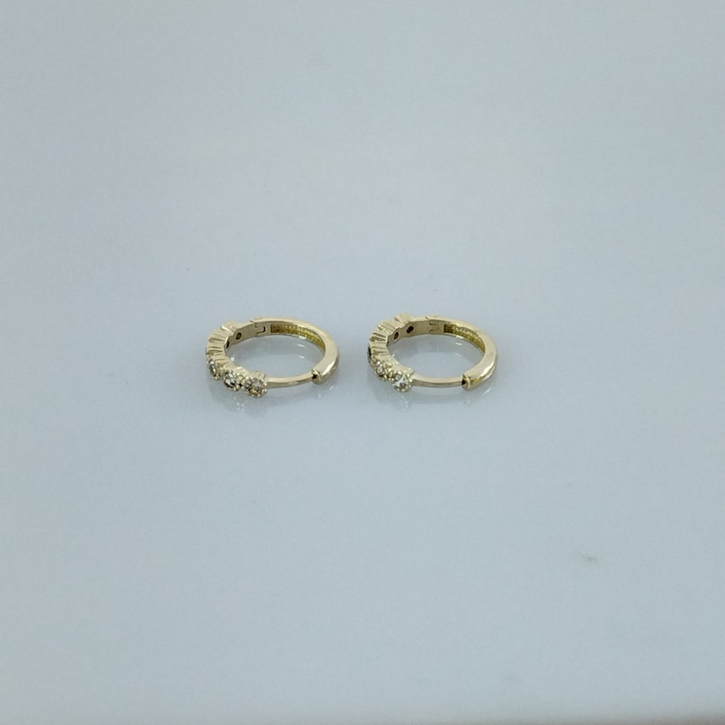 ARETES ARRACADA C CIRCONIAS 14K 2.1 GR (NUEVO)