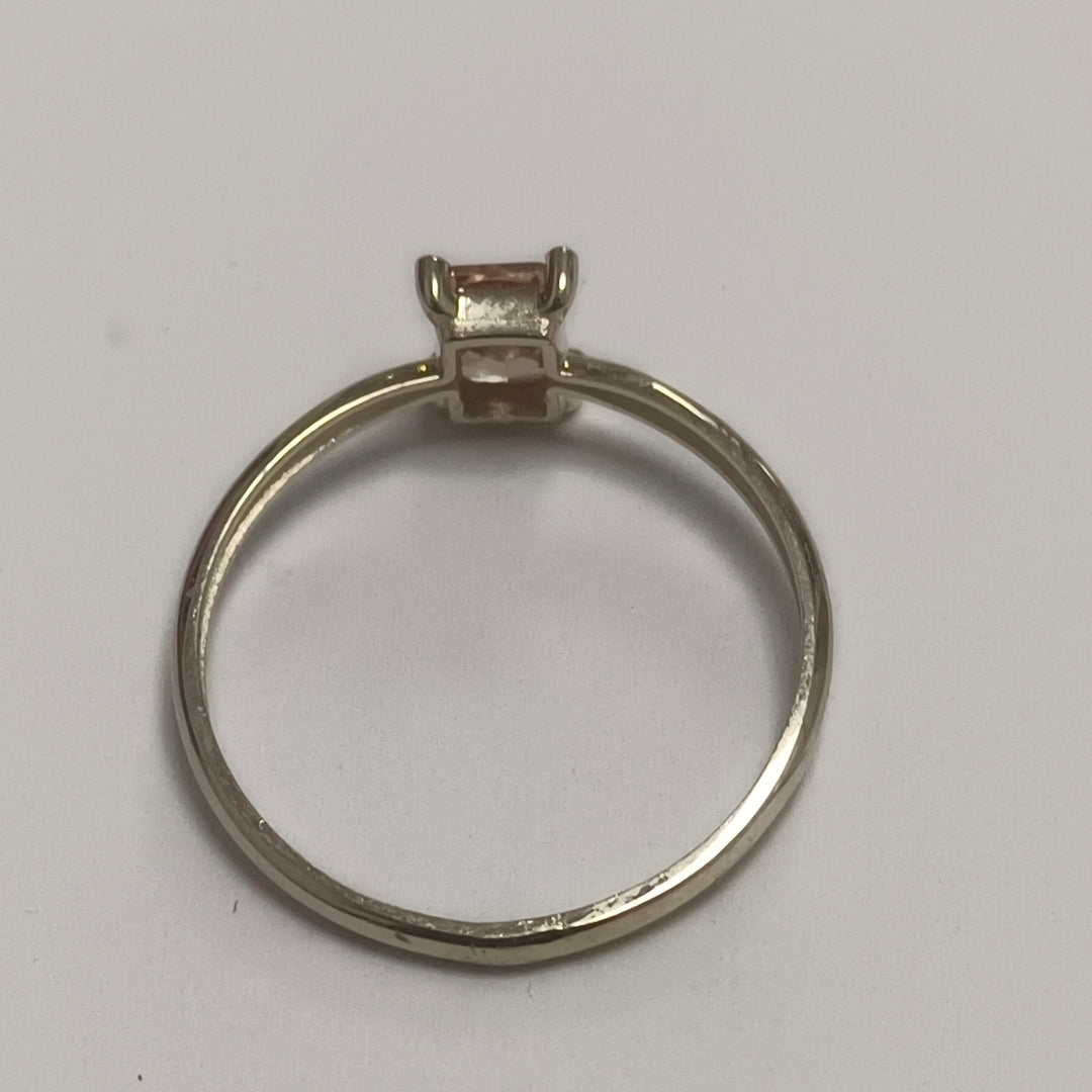 ANILLOS TEJIDO ANILLITO C PIEDRA DE COLOR 14K 8 1.2 GR (NUEVO)