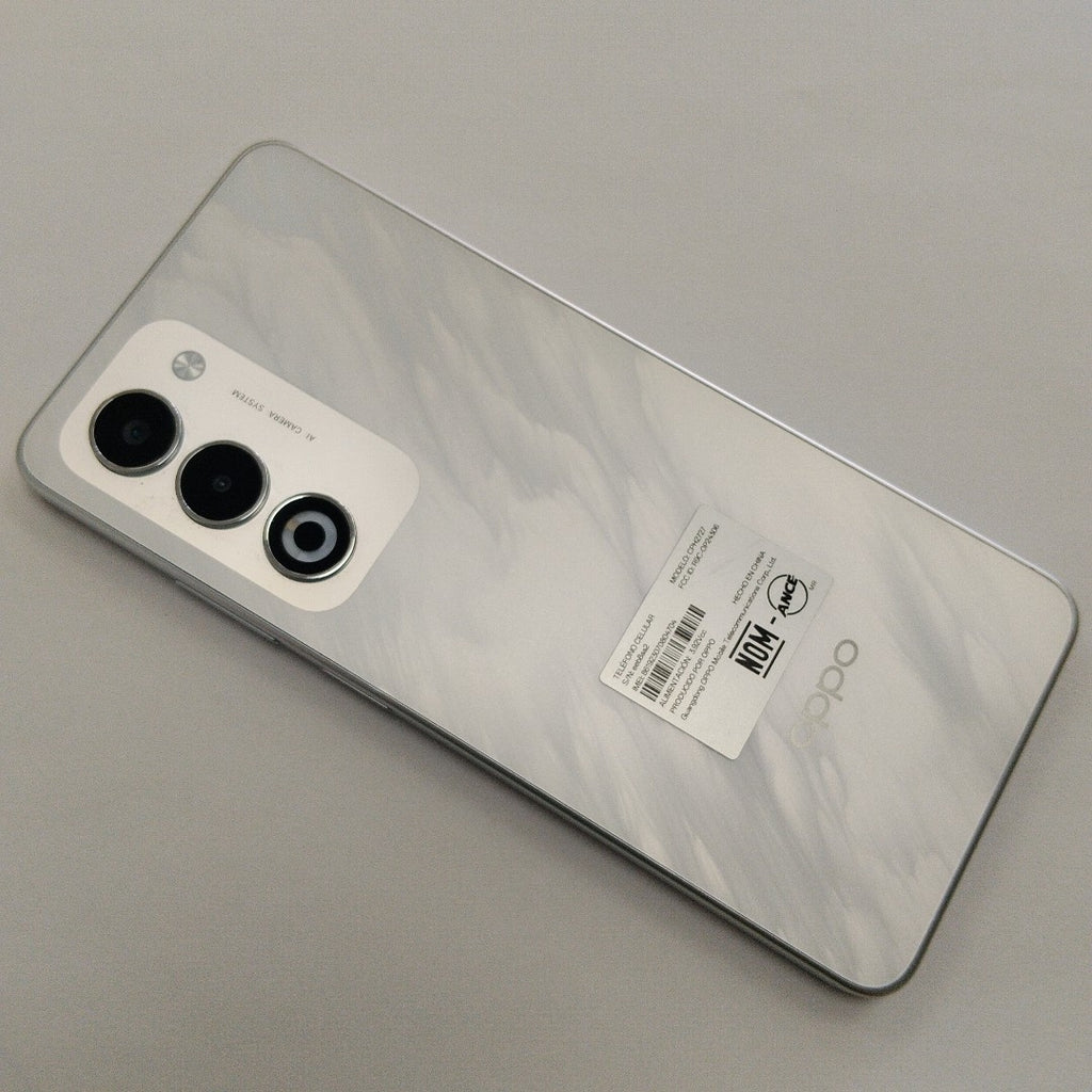 CELULAR OPPO A5 CPH2727 (2025) 256 GB 4 GB RAM (SEMINUEVO)