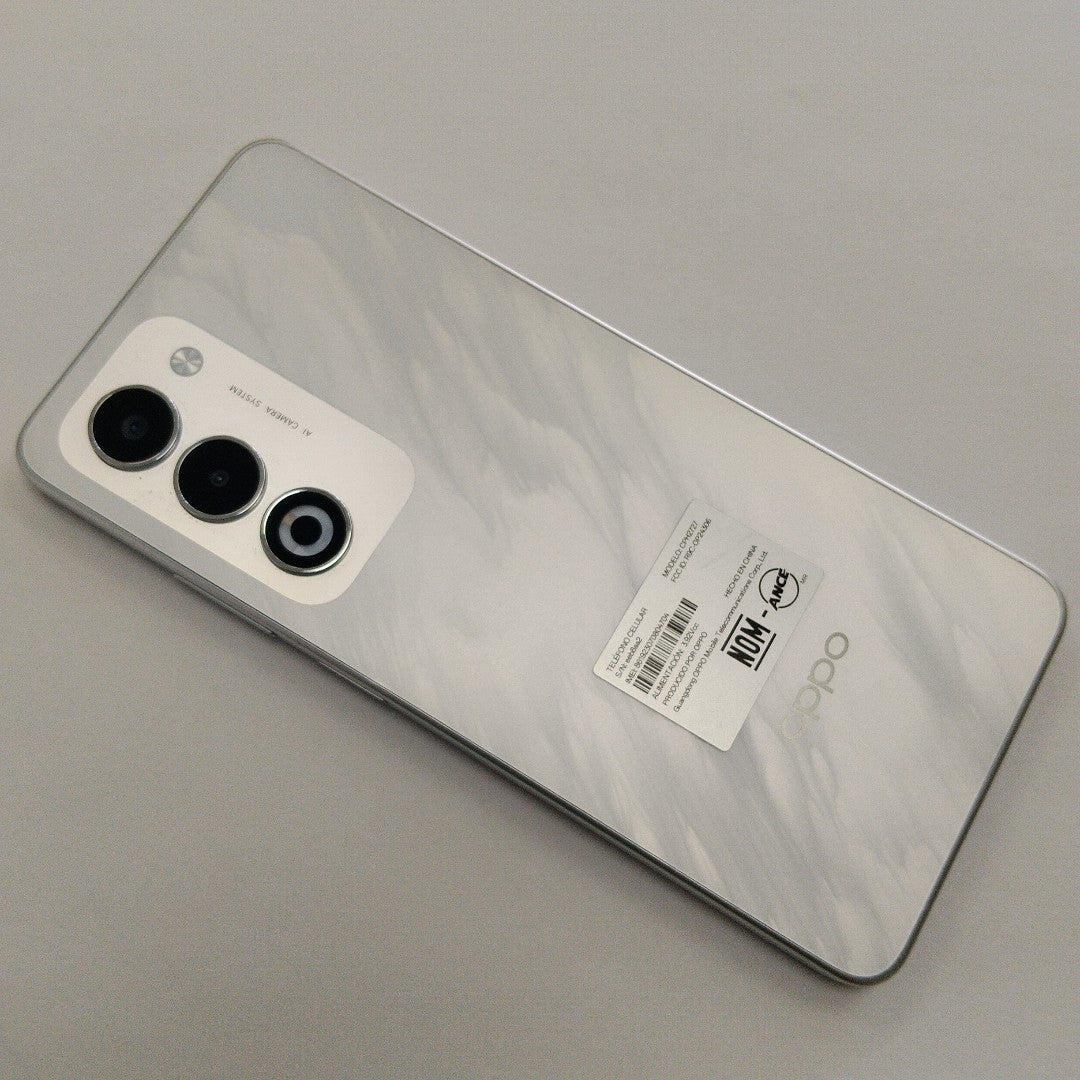 CELULAR OPPO A5 CPH2727 (2025) 256 GB 4 GB RAM (SEMINUEVO)