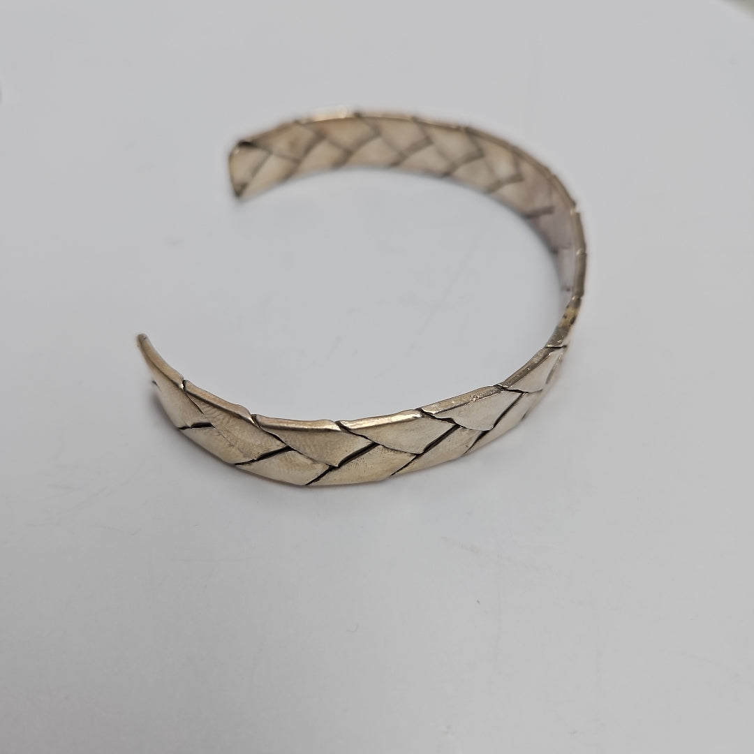 PULSERA RIGIDA PLATA 23,50 GRMS (SEMINUEVO)