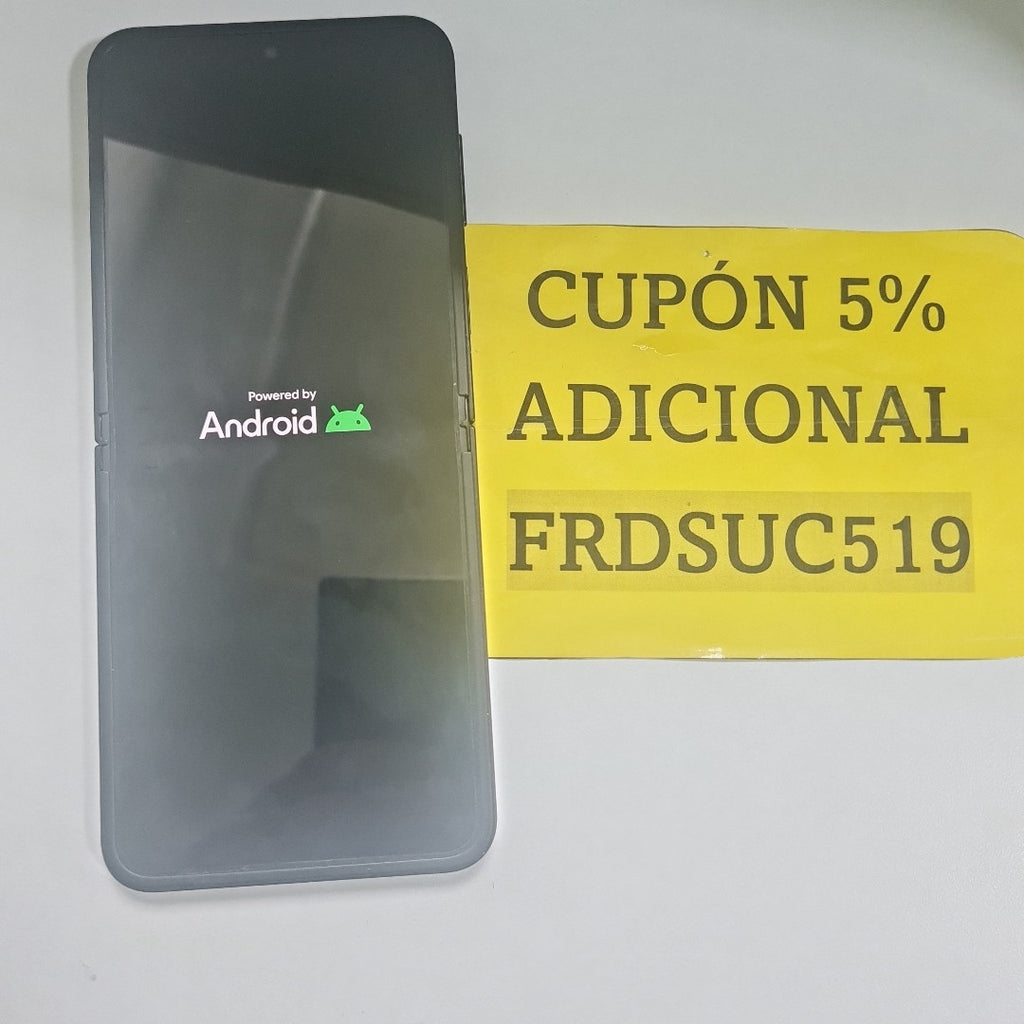 CELULAR SAMSUNG GALAXY Z FLIP7 FE SM-F761B (2025) 128 GB 8 GB RAM (SEMINUEVO)