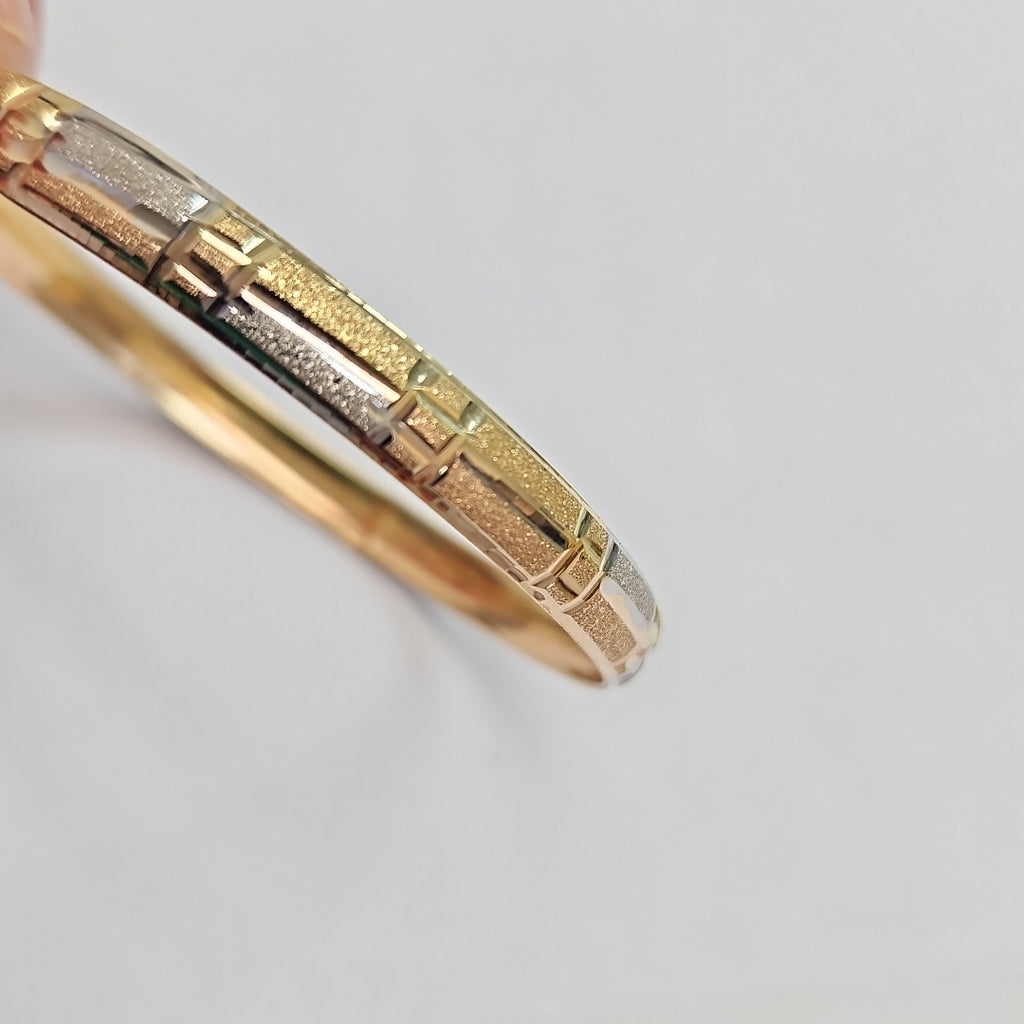 PULSERA RIGIDA ORO 14 K 6.4 GRMS (SEMINUEVO)