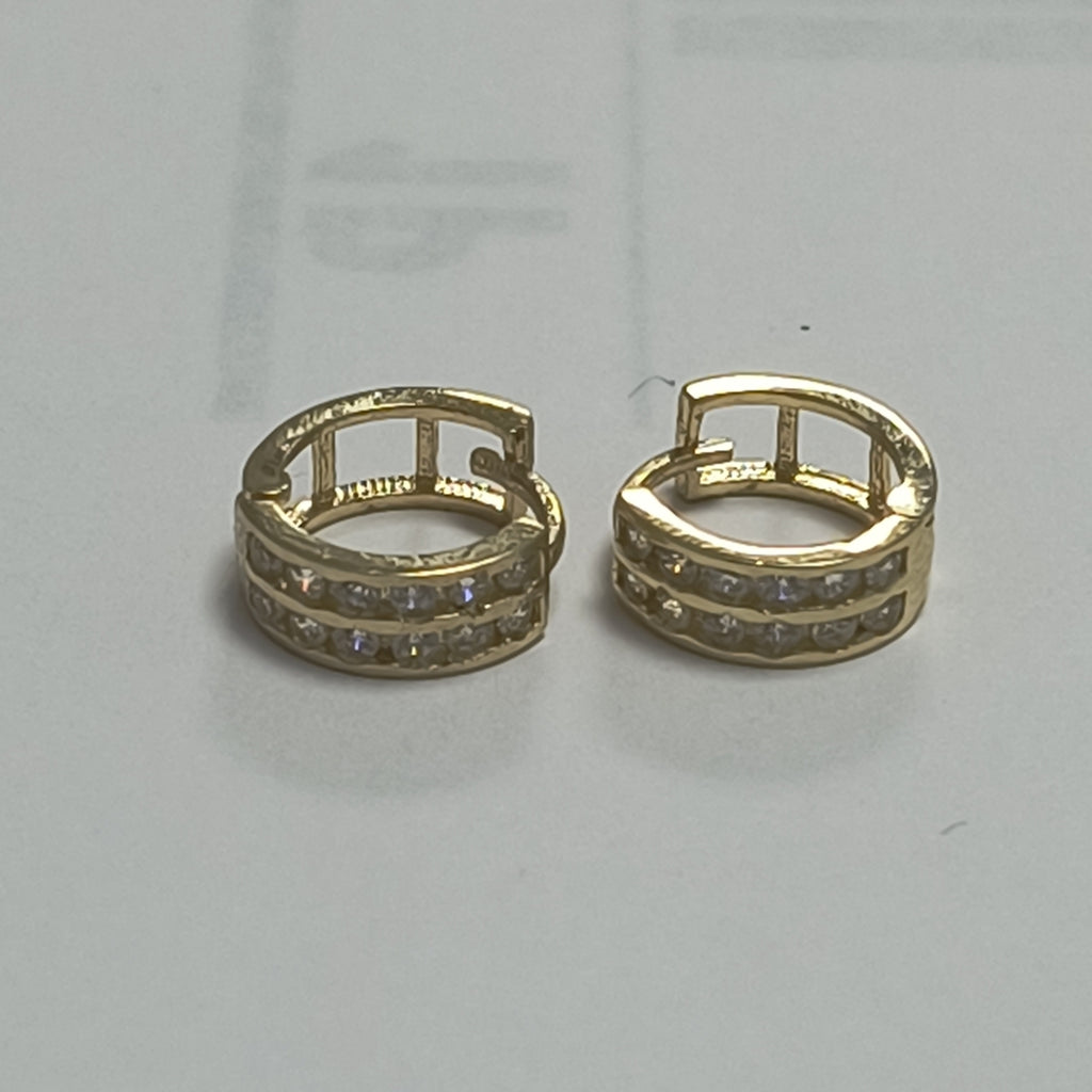 ARETES HUGGIES C CIRCONIAS 14K 1.7 GR (NUEVO)