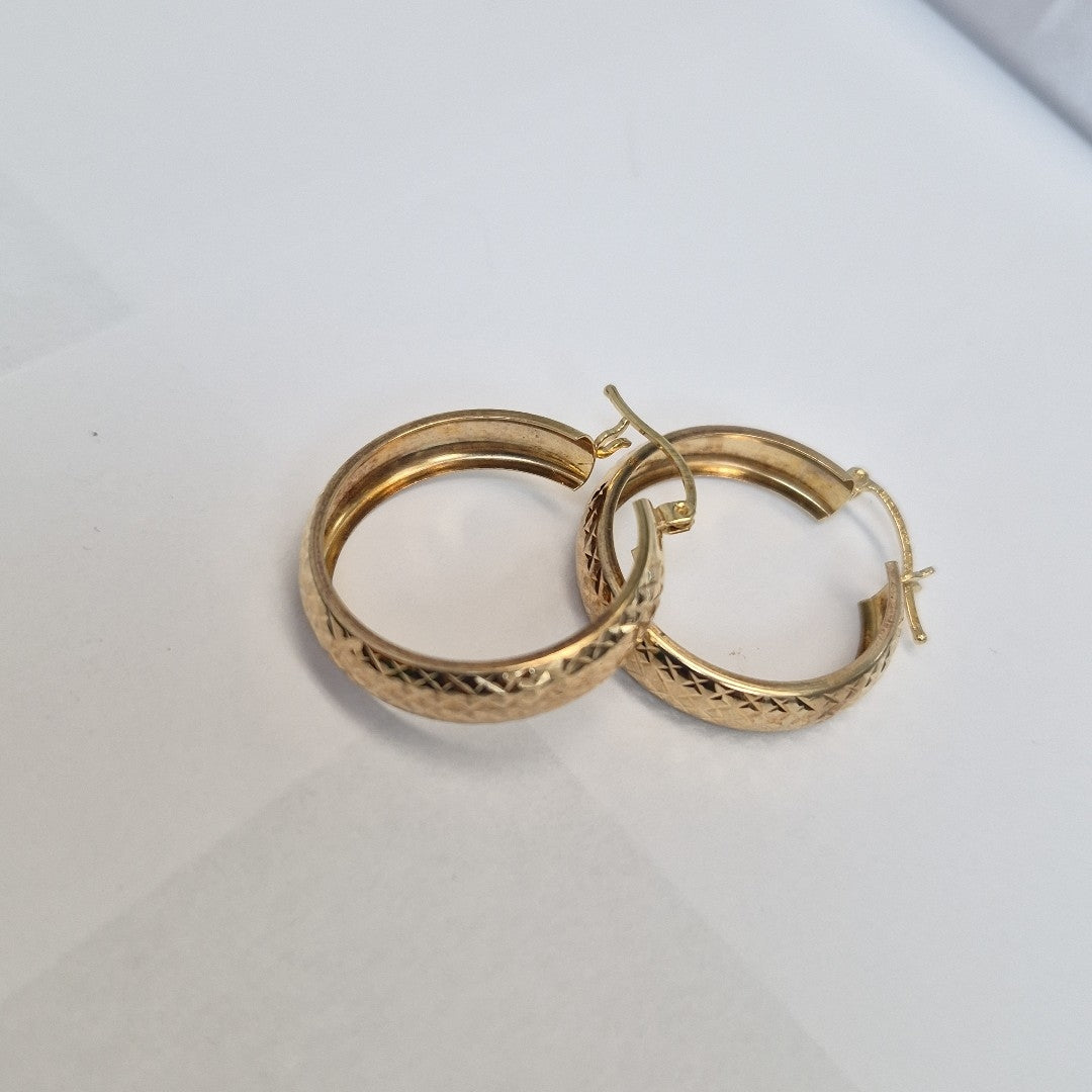 ARRACADAS PAR ORO 10 K 3.1 GRMS (SEMINUEVO)