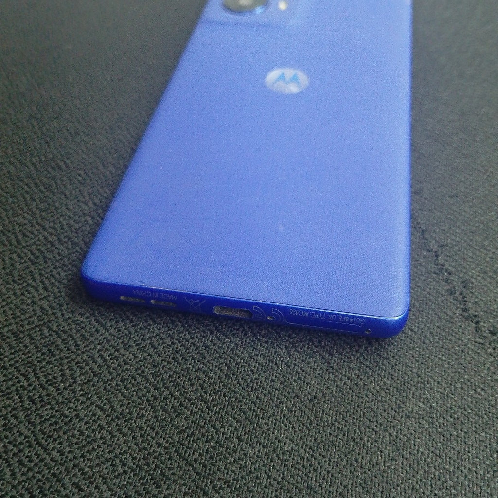 CELULAR MOTOROLA MOTO G85 5G XT2427-2 (2024) 256 GB 12 GB RAM (SEMINUEVO)