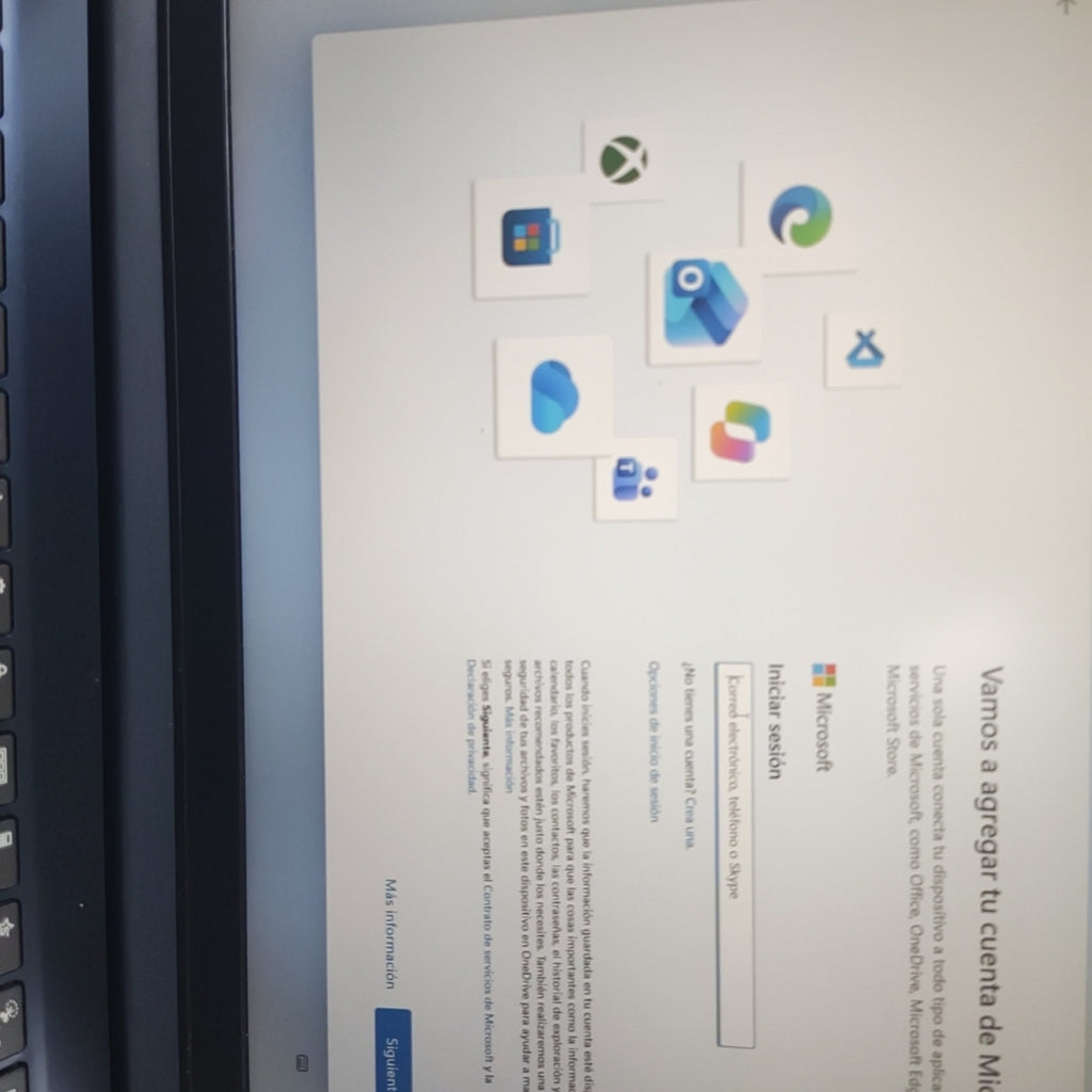 LAPTOP LENOVO IDEAPAD 1 15IAU7 (2024) 256 GB SSD 8 GB RAM (SEMINUEVO)