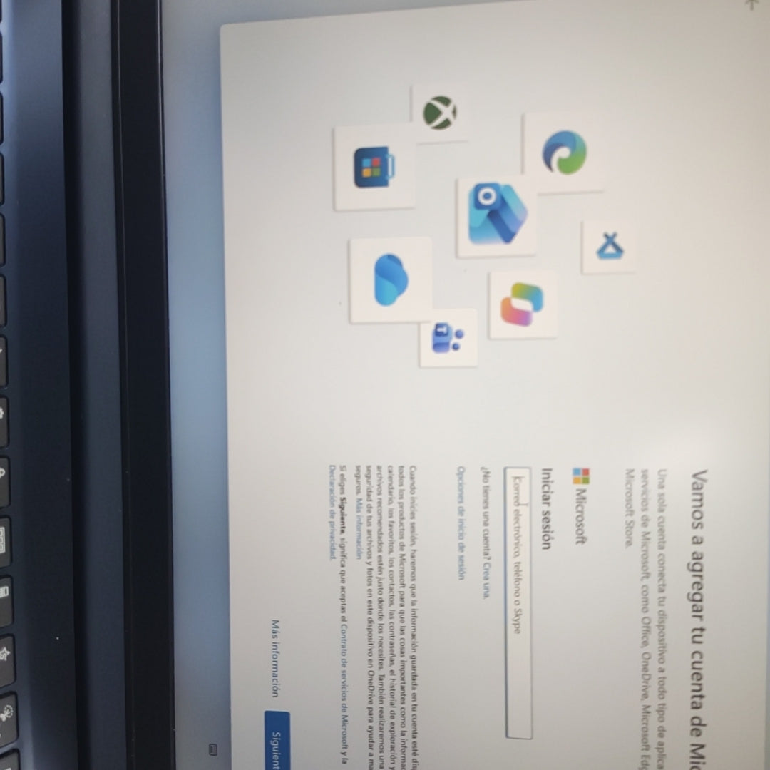 LAPTOP LENOVO IDEAPAD 1 15IAU7 (2024) 256 GB SSD 8 GB RAM (SEMINUEVO)