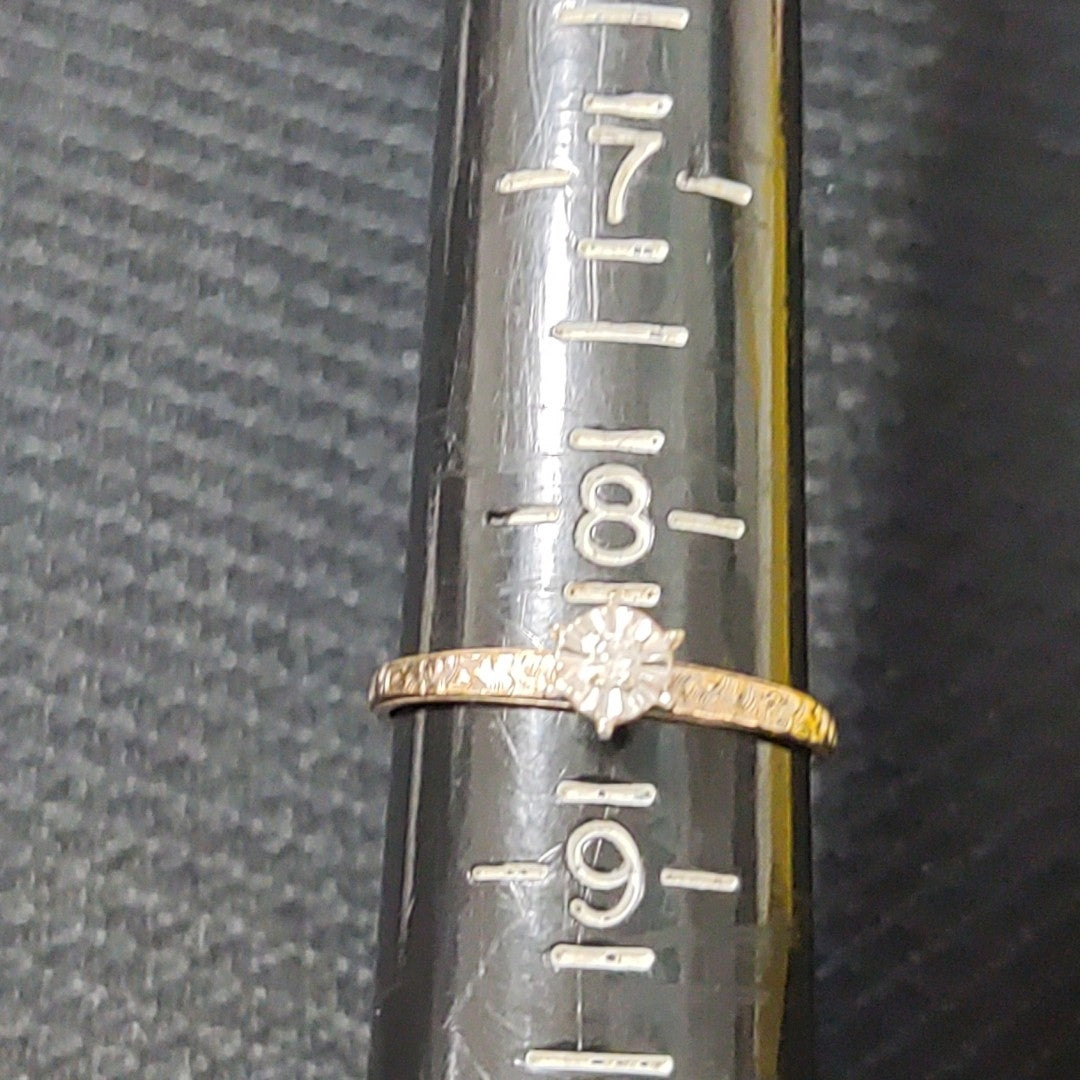 SOLITARIO ORO 10 K 1,60 GRMS (SEMINUEVO)