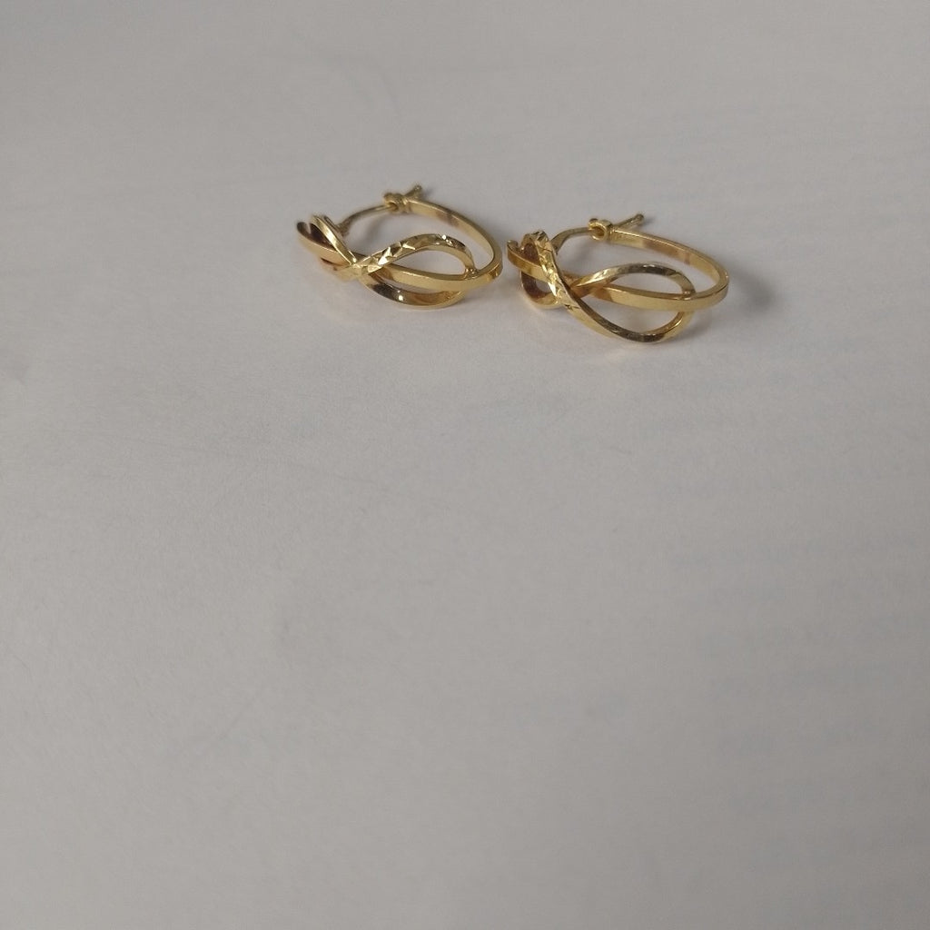ARETES PAR ORO 14 K 1.8 GRMS (SEMINUEVO)