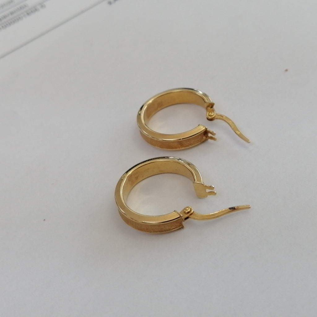 ARRACADAS PAR ORO 14 K 1.8 GRMS (SEMINUEVO)