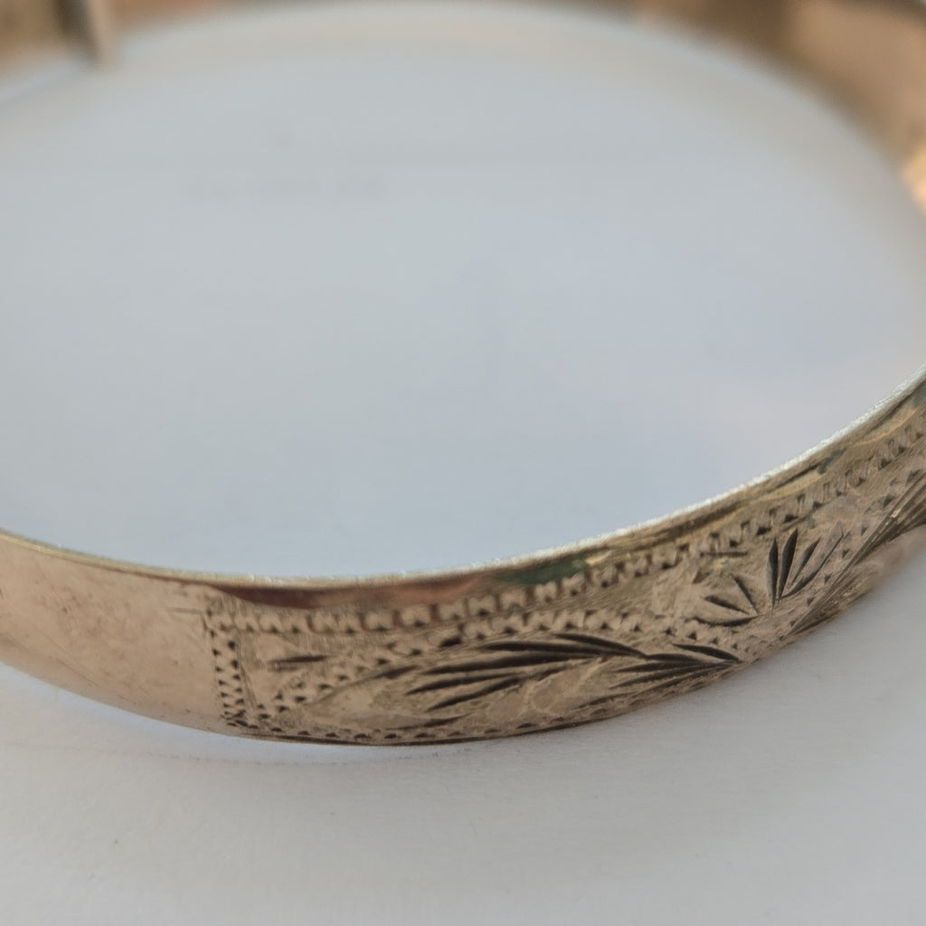 PULSERA RIGIDA ORO 8 K 9.4 GRMS (SEMINUEVO)