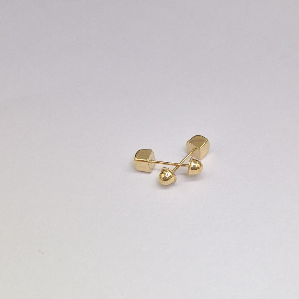 BROQUELES BROQUEL FIG CUBO 14K 0.203 GR (NUEVO)