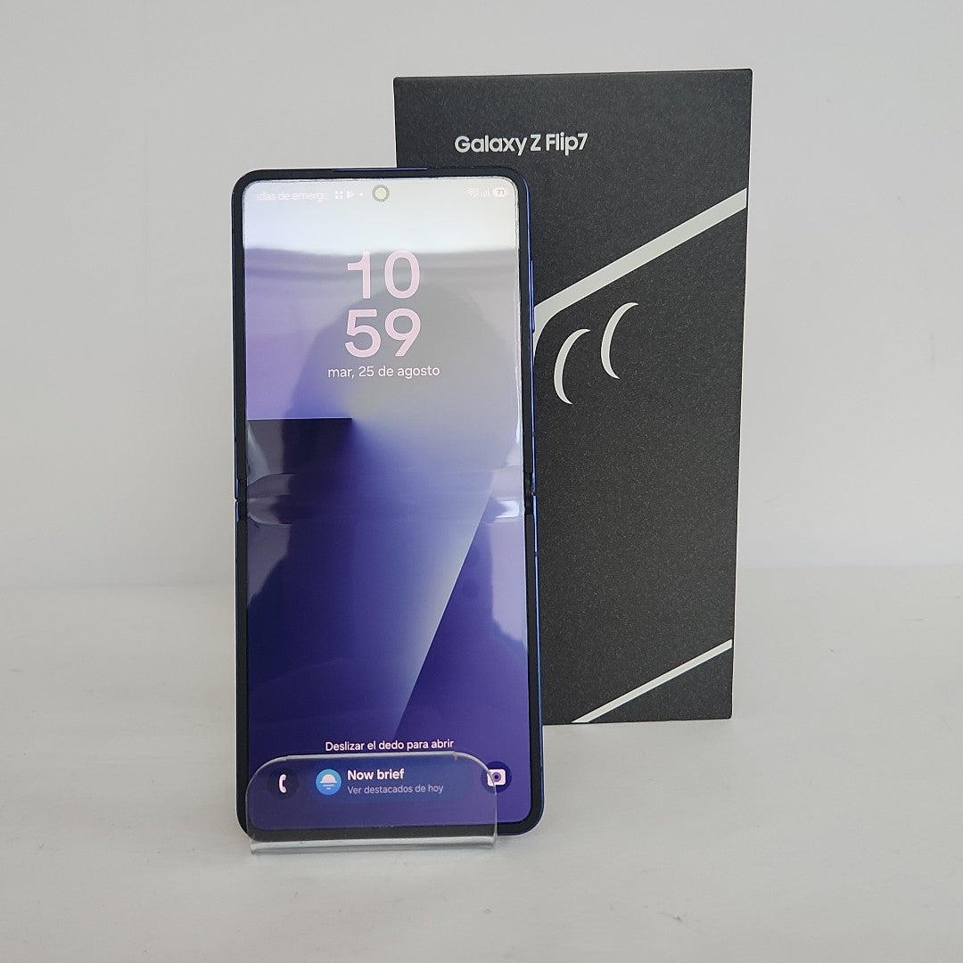 CELULAR SAMSUNG GALAXY Z FLIP 7 SM-F766B (2025) 512 GB 12 GB RAM (SEMINUEVO)